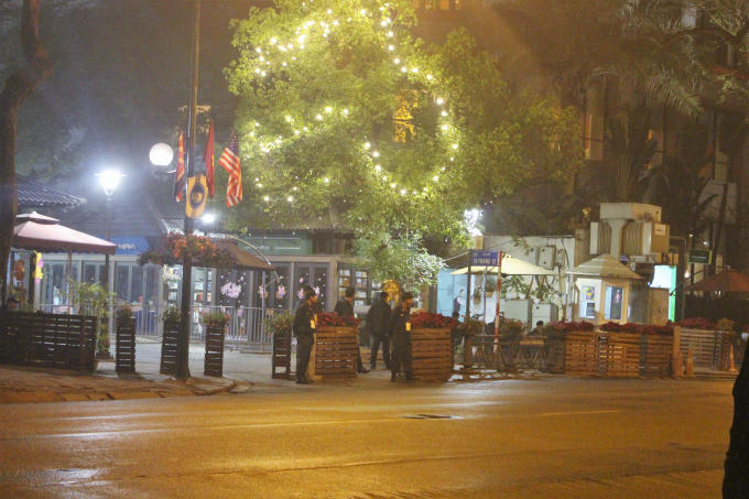 Thượng đỉnh Mỹ - Triều: Sáng sớm 28/2, an ninh gắt gao bên ngoài KS Melia, PV quốc tế luôn