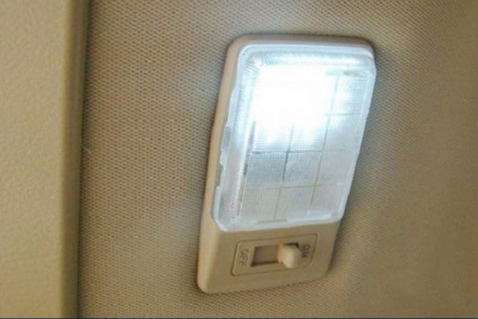 den-led-tran
