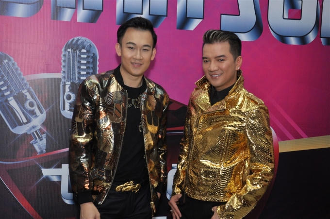 “Bộ đôi soái ca” Dương Triệu Vũ – Đàm Vĩnh Hưng.