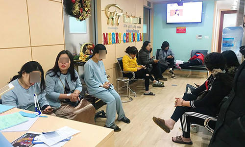 Dù chưa ghi nhận sự cố đáng tiếc nào xảy ra tại TMV Hoàng Tuấn, song trước những gì mà TMV này đang làm mà không được cơ quan chức năng cấp phép chuyên môn thì nhiều người nên thận trọng, cân nhắc kỹ khi lựa chọn TMV Hoàng Tuấn để làm đẹp. .