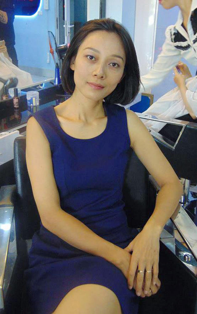 Sau khi lập gia đình, Thu Hường vẫn miệt mài với công việc làm báo. Cô không ngại khó khăn, vất vả và đi nhiều nơi để thực hiện các phóng sự độc đáo, hấp dẫn.