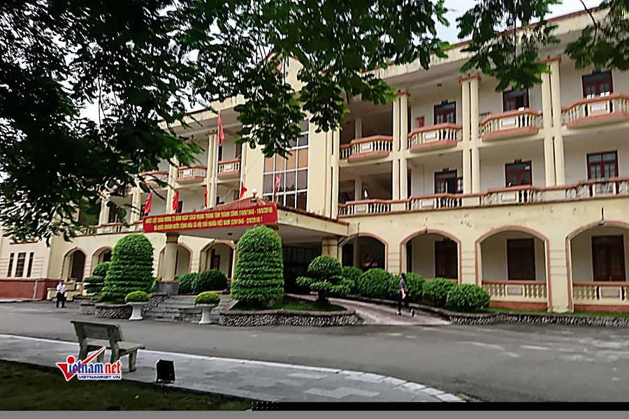 Trụ sở UBND TP Chí Linh.