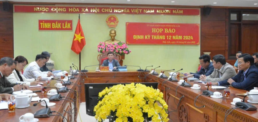Quang cảnh buổi họp báo. Ảnh: Báo Đắk Lắk