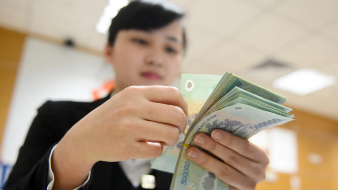 Sẽ có thêm khoảng 83.500 đồng được đưa vào nền kinh tế sau khi 4 ngân hàng được cấp thêm room tín dụng