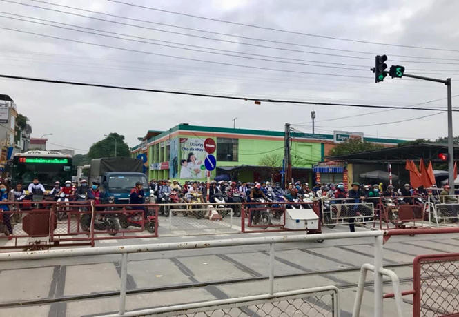 Nhiều người đang 'bỏ qu&ecirc;n' &yacute; thức khi tham gia giao th&ocirc;ng?