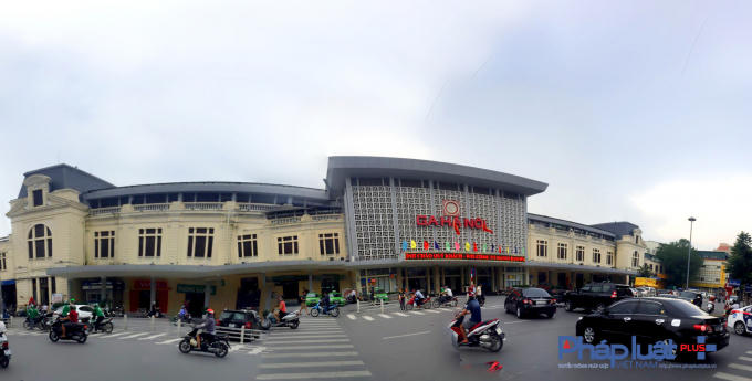 Ga Hà Nội có vị trí địa lý thuận lợi về giao thông, là cửa ngõ trung tâm cho sự phát triển về mặt kinh tế - văn hóa - xã hội của Thủ đô.
