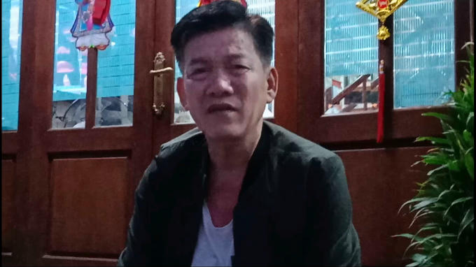 Ông Vũ Viết Khoa - Tổ phó tổ dân phố số 21, phường Trung Tự trong buổi làm việc với phóng viên.