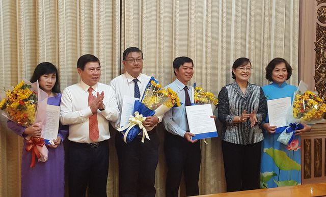 TPHCM trao quyết định nhân sự khi hợp nhất Văn phòng Đoàn ĐBQH và Văn phòng HĐND TP.