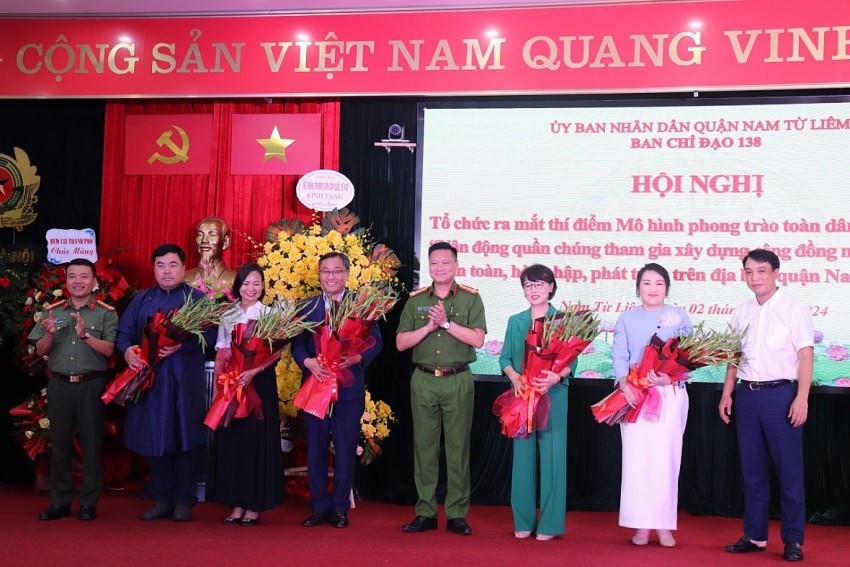 Quận Nam Từ Liêm đã quyết định triển khai mô hình "Vận động quần chúng tham gia xây dựng cộng đồng người Hàn Quốc an toàn, hòa nhập, phát triển trên địa bàn.