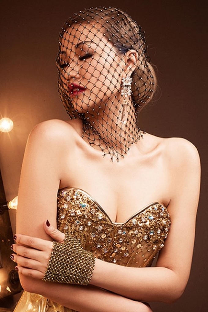 Không chỉ được đánh giá cao về sự quyến rũ, qua chương trình Maya còn chứng minh được giọng hát của mình cũng thu hút không kém. Ảnh: Internet