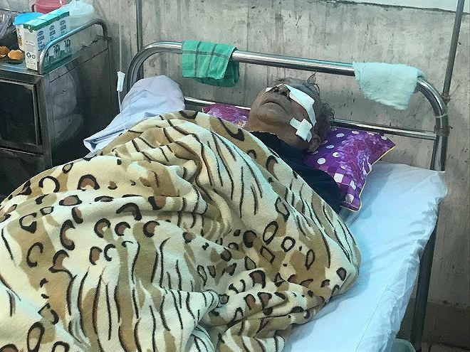 Nạn nh&acirc;n đang được điều trị tại bệnh viện