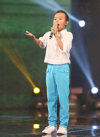 Lần đầu tiên cô trò Văn Mai Hương - Hồ Văn Cường song ca trong Vietnam Idol 2016