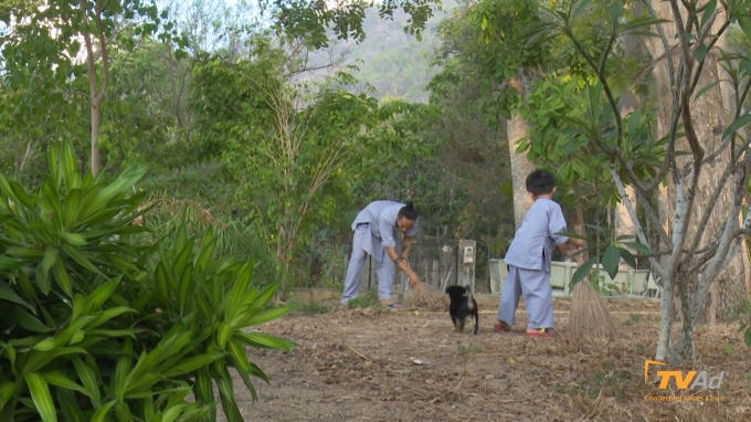 Bố ơi m&igrave;nh đi đ&acirc;u thế tập 9 m&ugrave;a 3: B&eacute; Bell li&ecirc;n tục phạm quy trong giờ y&ecirc;n lặng