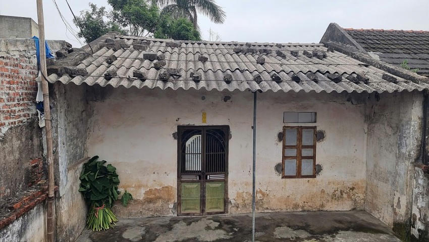 Ngôi nhà của ông Ngọc phải xếp gạch chống bão