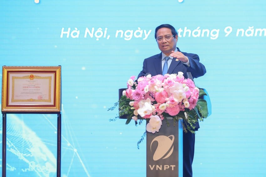Thủ tướng khái quát 5 thành tựu chính của Tập đoàn VNPT.