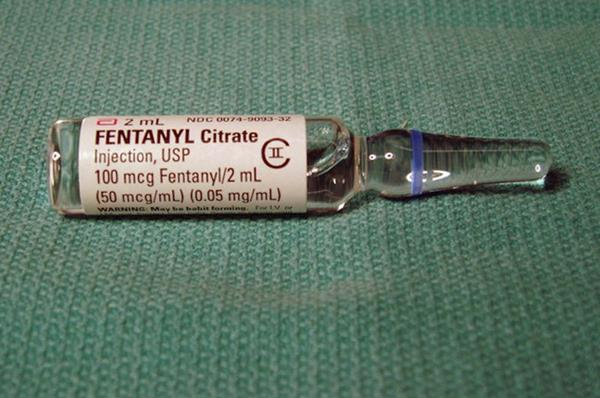 Fentanyl và các chất dẫn xuất của nó có độc tính rất mạnh nên hậu quả dẫn đến tử vong cho người sử dụng.