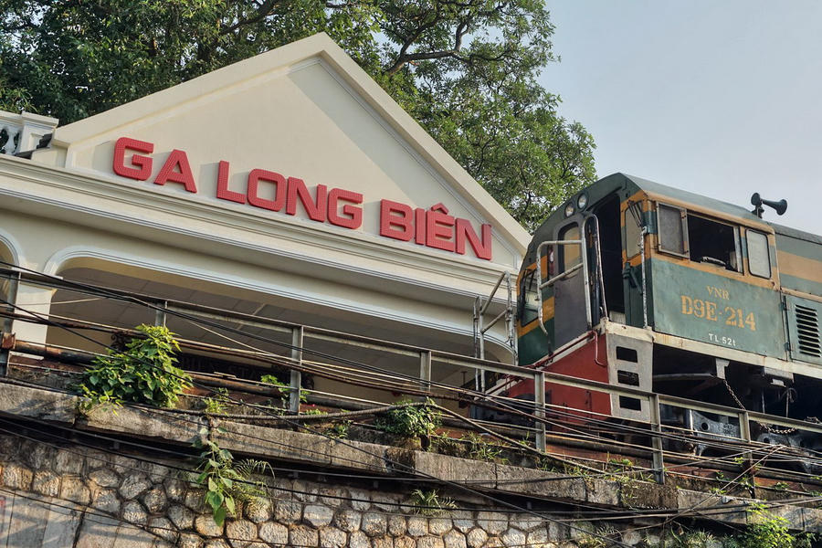 Ga-Long-Bien-01