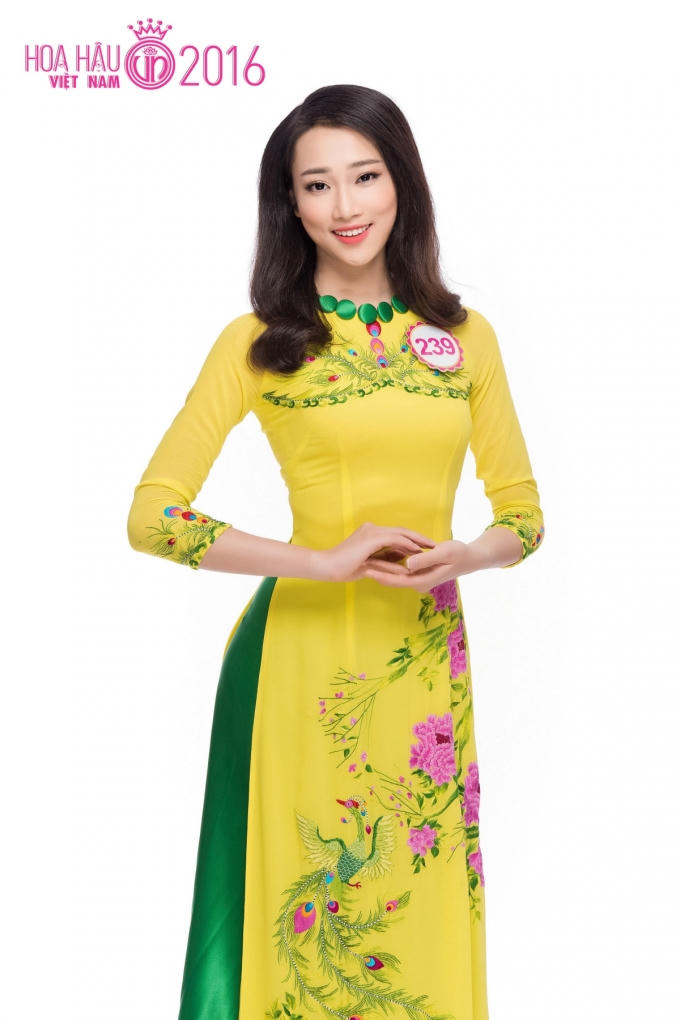 Phạm Thủy Tiên.