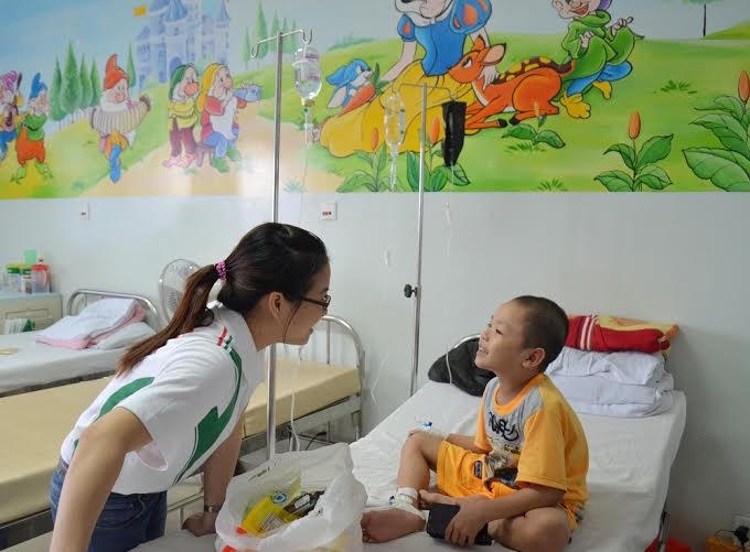 Đ&agrave; Nẵng: Gi&aacute;ng sinh ấm &aacute;p của những bệnh nh&acirc;n ung thư