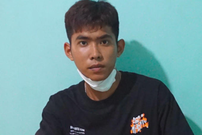Lâm Minh Phú tại cơ quan điều tra. Ảnh: Công an cung cấp.