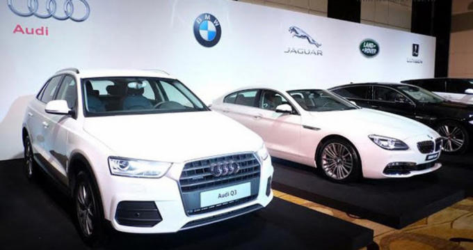 Nhiều mẫu xe sang, xe nhập khẩu lọt top bị đ&aacute;nh thuế t&agrave;i sản v&igrave; c&oacute; gi&aacute; trị từ 1,5 tỷ đồng trở l&ecirc;n.&nbsp;