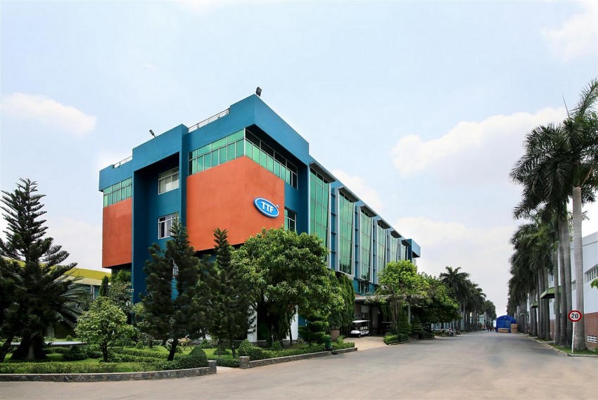 Công ty cổ phần Tập đoàn Kỹ nghệ Gỗ Trường Thành đóng cửa chi nhánh Bình Dương, giải thể nhà máy ván ép Bình Định.
