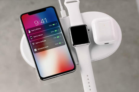 Người dùng iPhone X phải chờ tới năm sau mới có được phụ kiện sạc không dây.