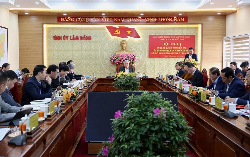 Quang cảnh hội nghị