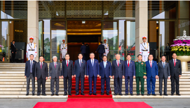 Lãnh đạo Đảng, Nhà nước dự kỳ họp thứ 9 Quốc hội khóa 15 hồi tháng 5. Ảnh: Phạm Thắng