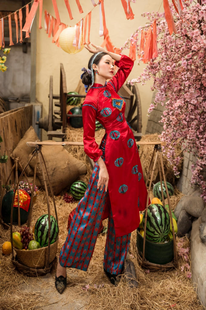 Tiếp nối năm 2018 đầy thành công, năm 2019, Dương Yến Phi tiếp tục theo đuổi những kế hoạch đang ấp ủ và mong muốn giữ được hình ảnh thân thiện, cởi mở, gần gũi để khán giả luôn yêu mến và ủng hộ.
