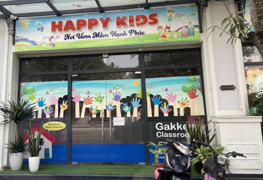 Các cơ sở trên thiếu một số trang thiết bị khác, đặc biệt là hệ thống thang thoát hiểm (thiết bị rất cần thiết giúp các đối tượng như trẻ nhỏ hoặc người già thoát hiểm khi xảy ra cháy, nổ).