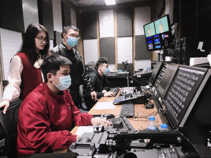 Kết nối hoàn thiện chương trình tại Trường quay của Trường CĐTH.