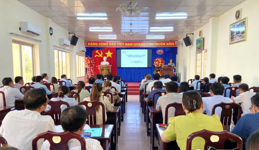 Quang cảnh lớp bồi dưỡng nghiệp vụ.