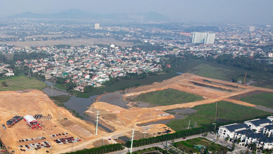 khu đất dự án Khu đô thị ven sông Vinh nhìn từ trên cao.