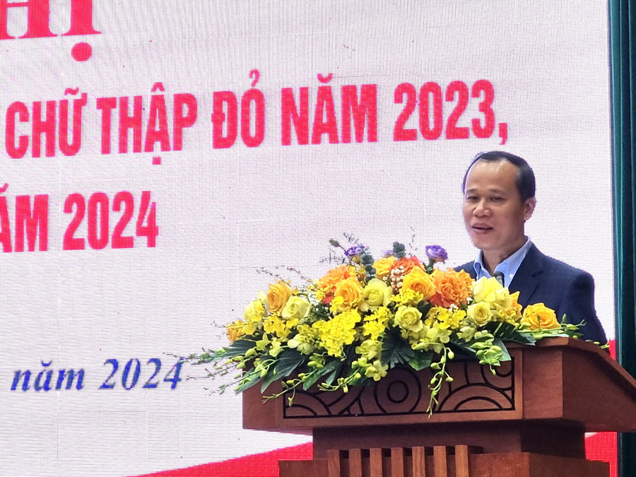 f6b211b1-3b42-42f1-ab51-ea9984de65cc