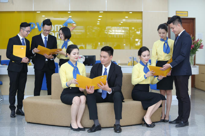 PVcomBank luôn chú trọng xây dựng và phát triển một môi trường làm việc chuyên nghiệp, năng động