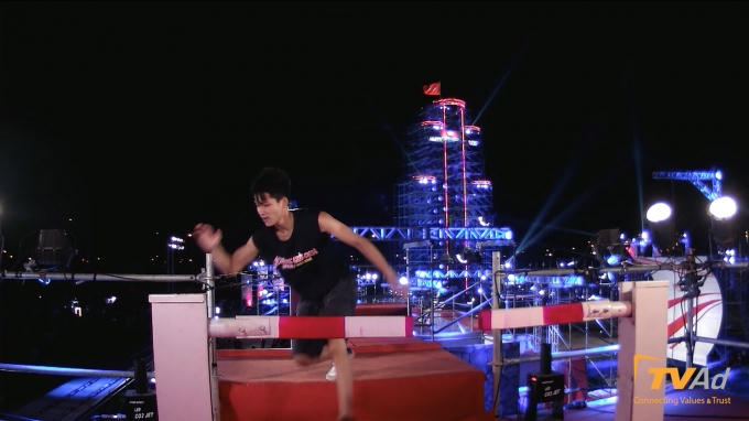 Lần đầu tiên đến với Sasuke Việt Nam, chàng trai sinh năm 1997 không chỉ chứng tỏ tình yêu đối với chương trình mà còn hiện thực hóa tình yêu đối với cha và gia đình.