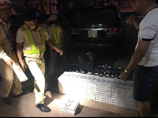 Thuốc lá không rõ nguồn gốc và phương tiện vận chuyển đã được bàn giao cho Công án huyện Hoài Nhơn điều tra, xử lý.