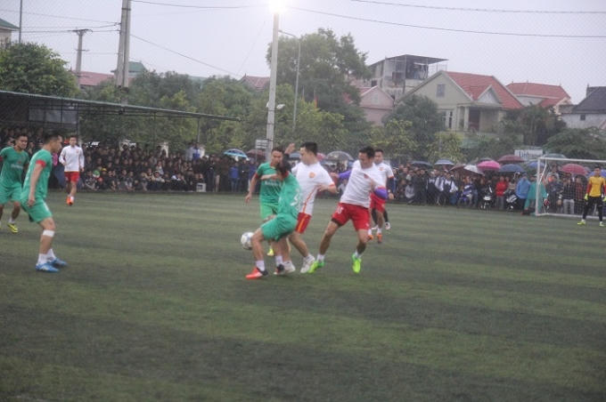 Trận giao hữu có nhiều pha bóng kịch tính (ảnh CTV).