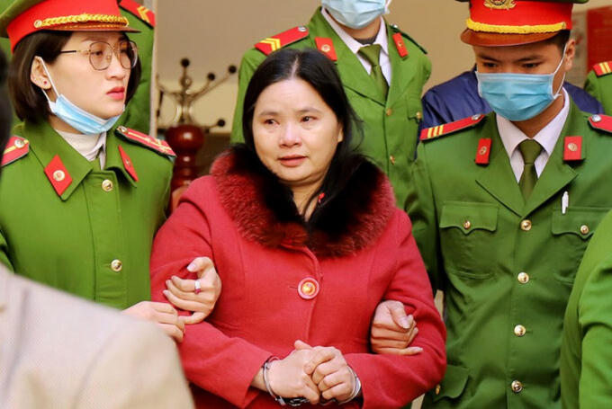 Anh126.