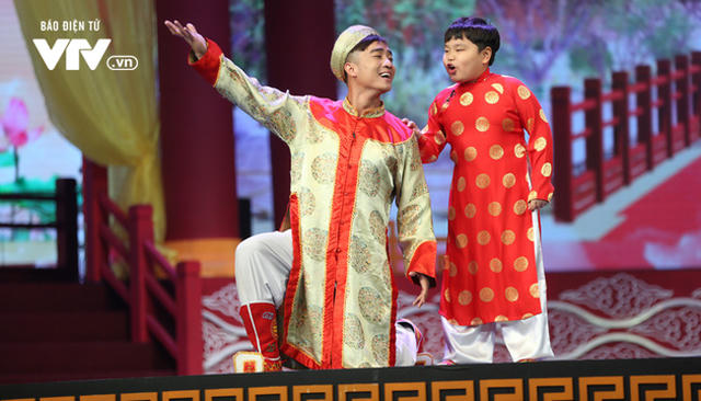 Cuộc đời thật lắm éo le/ Nhân sâm thì ít, rễ tre thì nhiều