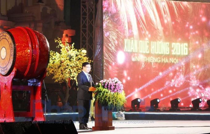 Phó Thủ tướng phát biểu khai mạc chương trình. (Ảnh: Đức Biên)