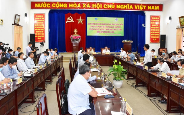 Bộ Nông Nghiệp & Phát triển Nông thôn họp với 13 tỉnh thành ĐBSCL