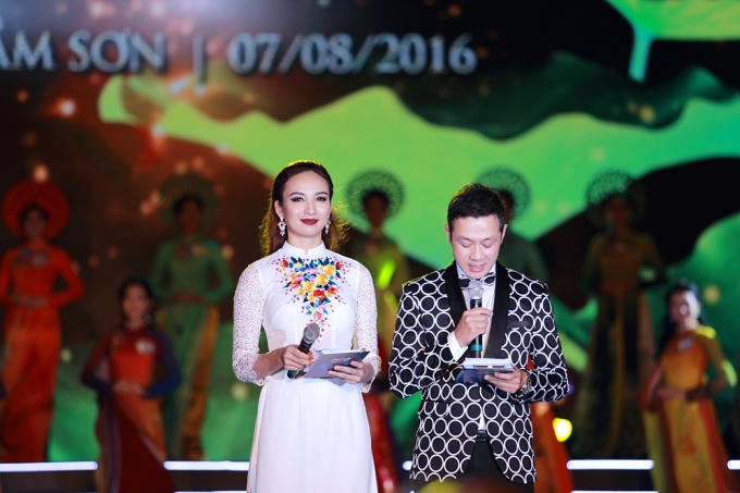 MC Anh Tuấn và Ngọc Diễm dẫn dắt đêm thi chung kết.