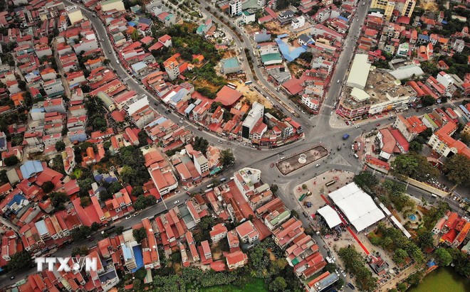 Trước mắt giữ nguyên các thôn, tổ dân phố tại các đơn vị hành chính cấp xã (mới) cho đến khi có quy định mới của Chính phủ. (Ảnh: TTXVN)