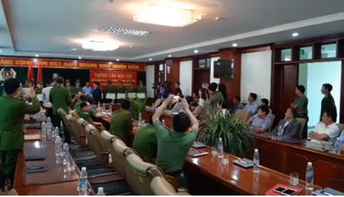 Công an tỉnh Điện Biên tổ chức họp báo.