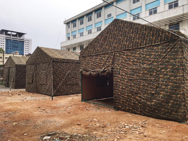 Xây dựng bệnh viện dã chiến ngay trong Bệnh viện Bạch Mai - 4