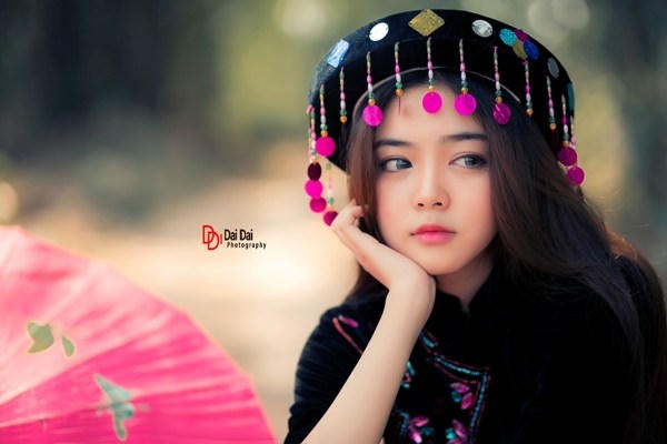 Bộ ảnh cô gái H'Mông được cư dân mạng hết lời khen ngợi. Ảnh: Quang Đại.