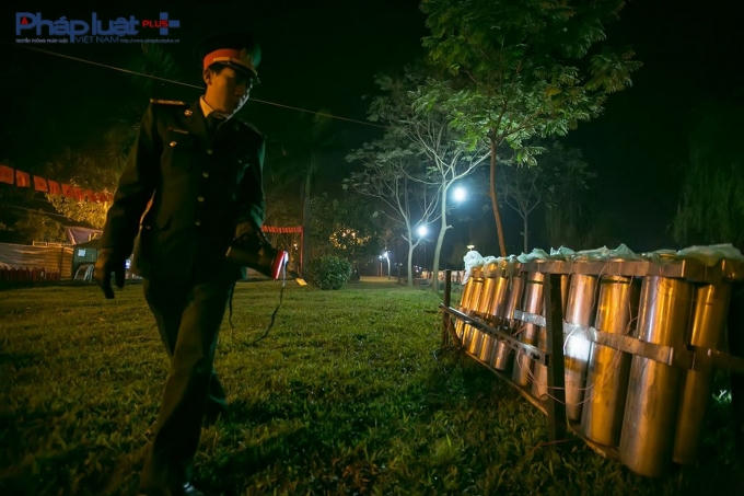 Những mối nối điện được đặc biệt chú ý, bởi chỉ cần không đảm bảo tiếp xúc, pháo sẽ không thể bắn thành công.