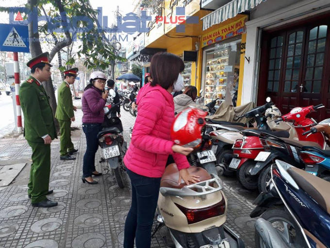Để xe đúng nơi qui định.